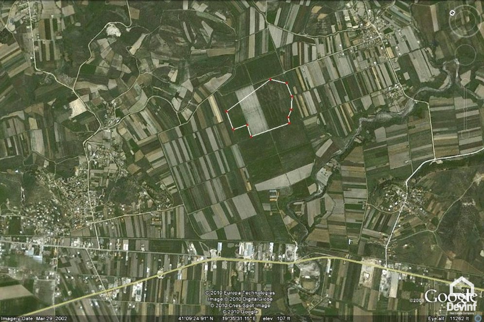 Lushnje For Sale Land  Located in the entrance of Lushnje city. Agricultural Land